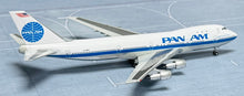 Load image into Gallery viewer, HX Models 1/400 Pan Am Boeing 747-100 Clipper Crest of the Wave N748PA
