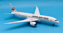 Load image into Gallery viewer, SQ Wings 1/200 Japan Airlines JAL Boeing 787-8 JA825J L2027

