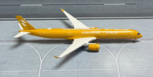 Load image into Gallery viewer, Phoenix Models 1/400 Starlux Airlines Airbus A350-1000 B-58554 AIRSORAYAMA GOLD
