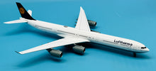 Load image into Gallery viewer, SQ Wings 1/200 Lufthansa Airbus A340-600 D-AIHY
