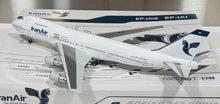 Load image into Gallery viewer, JC Wings 1/200 Iran Air Boeing 747-200M EP-IAG
