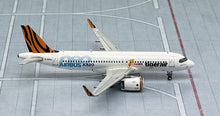 Load image into Gallery viewer, JC Wings 1/400 Tigerair Taiwan Airbus A320neo B-50021
