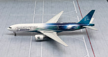 Load image into Gallery viewer, JC Wings 1/400 Boeing Company Boeing 777-200ER EcoDemonstrator 2022 N861BC
