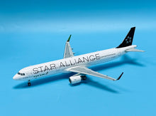 Load image into Gallery viewer, JC Wings 1/200 Eva Air Taiwan Airbus A321 Star Alliance B-16206
