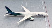 Load image into Gallery viewer, Gemini Jets 1/400 Alaska Airlines Boeing 787-9 N784HA
