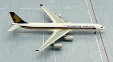 Load image into Gallery viewer, Phoenix 1/400 Singapore Airlines Airbus A340-500 9V-SGC
