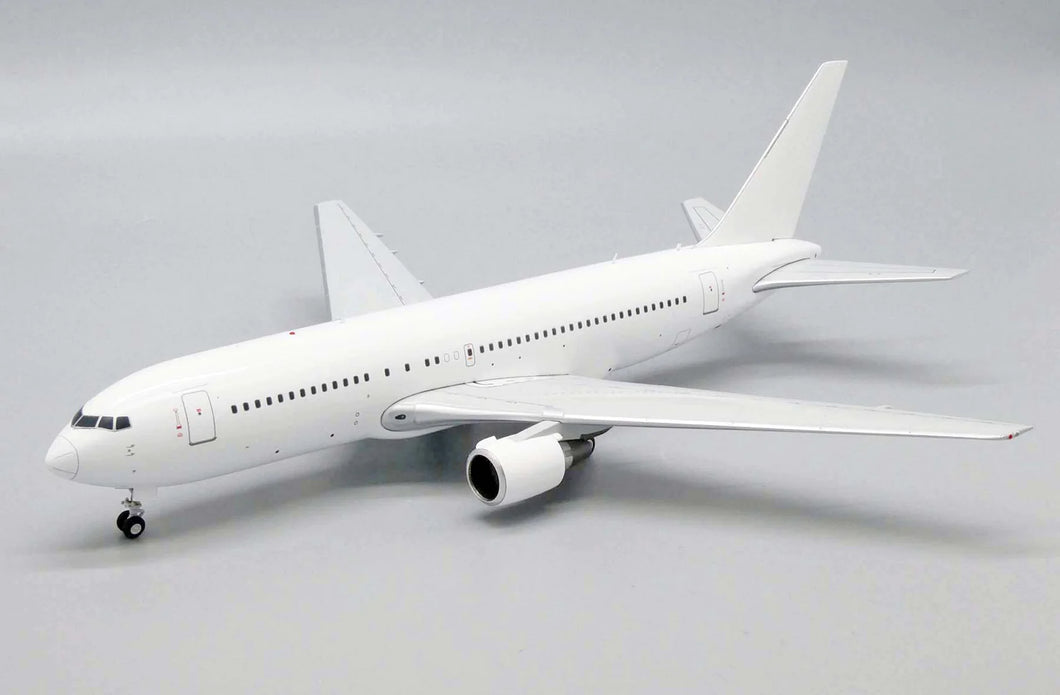 JC Wings 1/200  Boeing 767-200 plain white BK1051