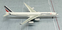 Load image into Gallery viewer, Phoenix 1/400 Air France Airbus A340-300 F-GLZS
