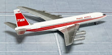 Load image into Gallery viewer, JC Wings 1/400 TWA Trans World Airlines Boeing 707-300 N28727
