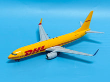 Load image into Gallery viewer, JC Wings 1/200 DHL Boeing 737-800 (BDSF) N737KT
