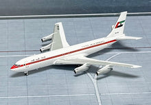 Load image into Gallery viewer, JC Wings 1/400 United Arab Emirates Amiri Flight Boeing 707-300 A6-UAE
