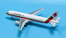 Load image into Gallery viewer, JC Wings 1/200 TAP Air Portgual Airbus A320 CS-TNC
