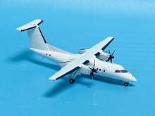 Load image into Gallery viewer, JC Wings 1/200 Bombardier Dash 8 Q100 blank white BK1038
