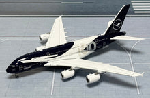 Load image into Gallery viewer, HX Models 1/400 Lufthansa Airbus A380 D-AIMH 100th Anniversary
