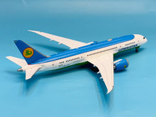 Load image into Gallery viewer, SQ Wings 1/200 Uzbekistan Airways Boeing 787-8 UK78706 L2035
