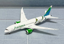 Load image into Gallery viewer, JC Wings 1/400 Avianca Boeing 787-8 N799AV
