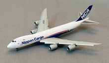 Load image into Gallery viewer, HX Models 1/400 Nippon Cargo Airlines NCA Boeing 747-8F JA15KZ flaps down B632102F
