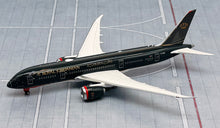 Load image into Gallery viewer, Phoenix Models 1/400 Royal Jordanian Boeing 787-8 JY-BAG

