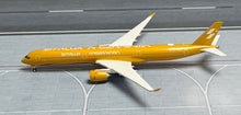 Load image into Gallery viewer, Phoenix Models 1/400 Starlux Airlines Airbus A350-1000 B-58554 AIRSORAYAMA GOLD
