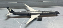 Load image into Gallery viewer, Phoenix Models 1/400 Starlux Airlines Airbus A350-1000 B-58553 AIRSORAYAMA SILVER
