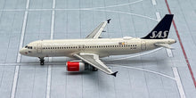 Load image into Gallery viewer, JC Wings 1/400 SAS Scandinavian Airlines Airbus A320 OY-KAR
