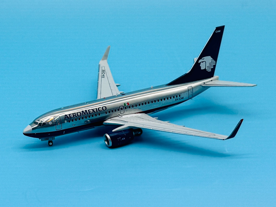 JC Wings 1/200 Aeromexico Boeing 737-700 Polished XA-CAM