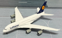 Load image into Gallery viewer, YY Wings 1/400 Lufthansa Airbus A380 D-AIMC
