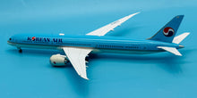 Load image into Gallery viewer, SQ Wings 1/200 Korean Air Boeing 787-10 HL8572 L2140
