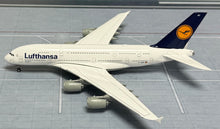 Load image into Gallery viewer, YY Wings 1/400 Lufthansa Airbus A380 D-AIMC
