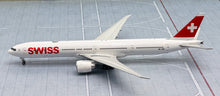 Load image into Gallery viewer, JC Wings 1/400 Swiss International Boeing 777-300ER HB-JNG
