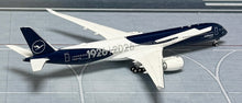 Load image into Gallery viewer, Phoenix 1/400 Lufthansa Airbus A350-1000 D-AIFA
