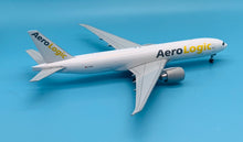 Load image into Gallery viewer, Gemini Jets 1/200 Aerologic Boeing 777-200F D-AALD interactive series
