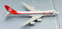 Load image into Gallery viewer, HX Models 1/400 Cargolux Boeing 747-8F LX-VCC Flaps down B632001F

