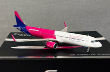 Load image into Gallery viewer, Gemini Jets 1/200 Wizz Air UK Airbus A321neo G-GWJO
