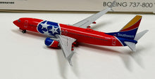 Load image into Gallery viewer, Gemini Jets 1/400 Southwest Airlines Boeing 737-800 N8620H Tennessee One
