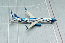 Load image into Gallery viewer, Gemini Jets 1/400 Alaska Air Boeing 737-800 N559AS Salmon People
