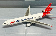 Load image into Gallery viewer, YY Wings 1/400 Martinair McDonell Douglas MD-11 PH-MCP
