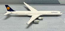 Load image into Gallery viewer, YY Wings 1/400 Lufthansa Airbus A340-600 D-AIHX
