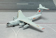 Load image into Gallery viewer, YY Wings 1/400 China PLAAF IIyushin IL-76 21141
