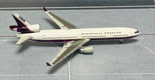 Load image into Gallery viewer, YY Wings 1/400 McDonnell Douglas MD-11 House Colour N211MD
