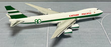 Load image into Gallery viewer, YY Wings 1/400 Cathay Pacific Boeing 747-8F B-LJE 80th Anniversary Retro flaps down
