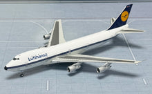 Load image into Gallery viewer, YY Wings 1/400 Lufthansa Boeing 747-100 D-ABYC
