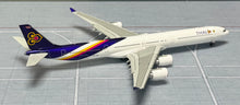 Load image into Gallery viewer, YY Wings 1/400 Thai Airways International Airbus A340-600 HS-TNA flaps down
