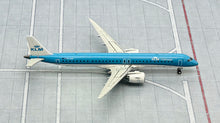 Load image into Gallery viewer, Gemini Jets 1/400 KLM Royal Dutch Airlines Cityhopper Embarer 195-E2 PH-NXE
