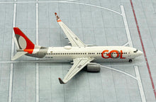 Load image into Gallery viewer, JC Wings 1/400 GOL Linhas Aereas Boeing 737-800 PR-GUQ
