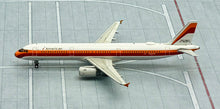 Load image into Gallery viewer, Gemini Jets 1/400 American Airlines Airbus A321 N582UW PSA
