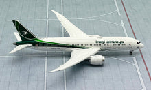 Load image into Gallery viewer, JC Wings 1/400 Iraqi Airways Boeing 787-8 YI-ATC flaps down
