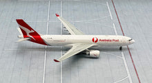 Load image into Gallery viewer, JC Wings 1/400 Qantas Freight Airbus A330-200P2F VH-EBF
