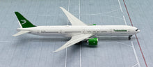 Load image into Gallery viewer, JC Wings 1/400 Cathay Pacific Boeing 777-300ER B-KQT
