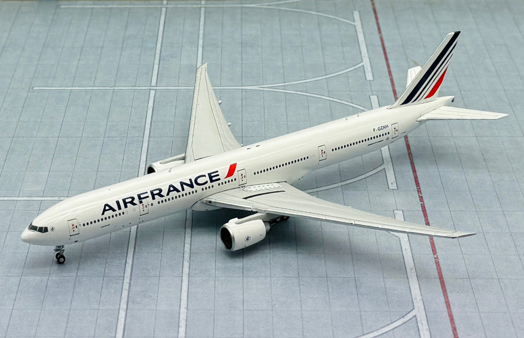 Gemini Jets 1/400 Air France Boeing 777-300ER F-GZNH
